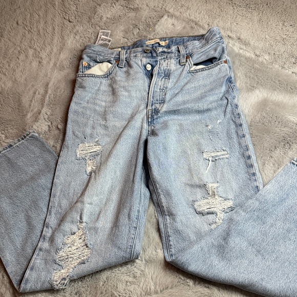 Levi's Denim - Levi Premium Ribcage Straight Ankle distressed jeans